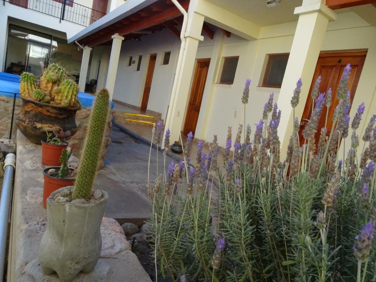 Casa Cactus Cafayate Hotell Exteriör bild