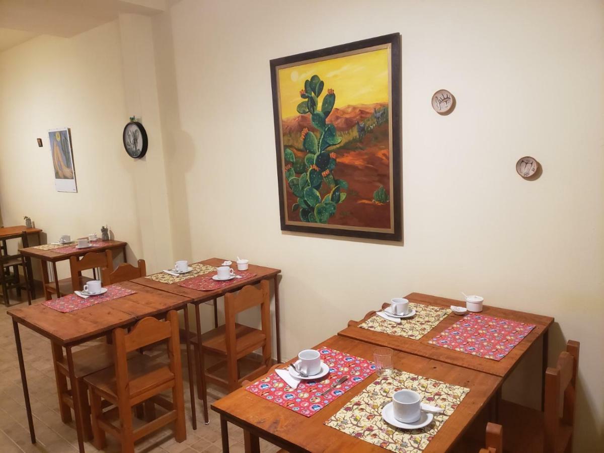 Casa Cactus Cafayate Hotell Exteriör bild